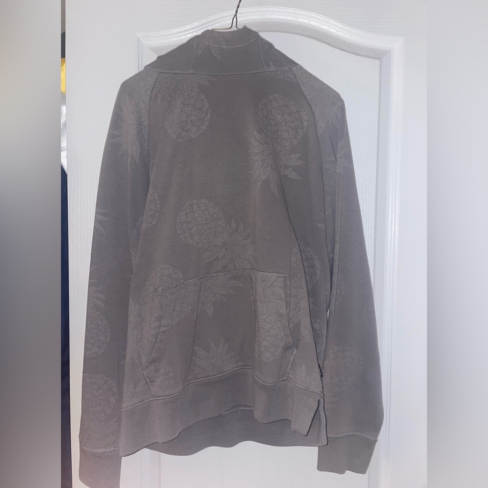Men’s Pineapple Sweatshirt Brand: Express Color: Grey Size: Medium